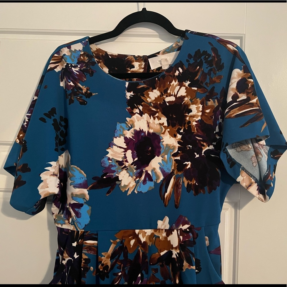 Colorful blue shirtsleeve dress